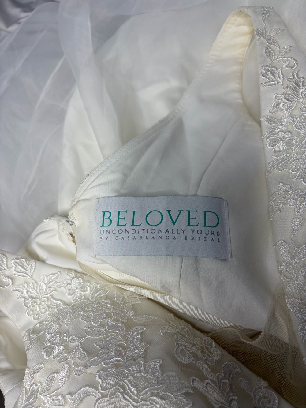 Size 12 V-Neck Lace Bodice Bridal Gown BELOVED by Casablanca Bridal - Picture 8 of 14